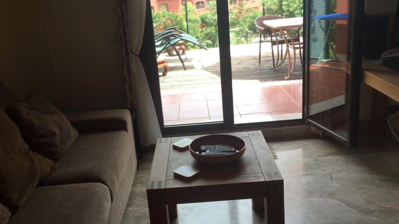 Luxury 2-Bedrooms & Bathrooms Estepona Apartment Экстерьер фото