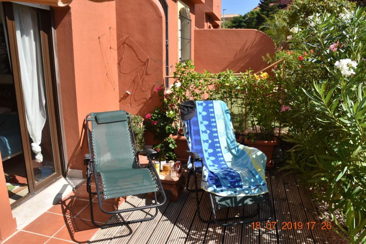 Luxury 2-Bedrooms & Bathrooms Estepona Apartment Экстерьер фото